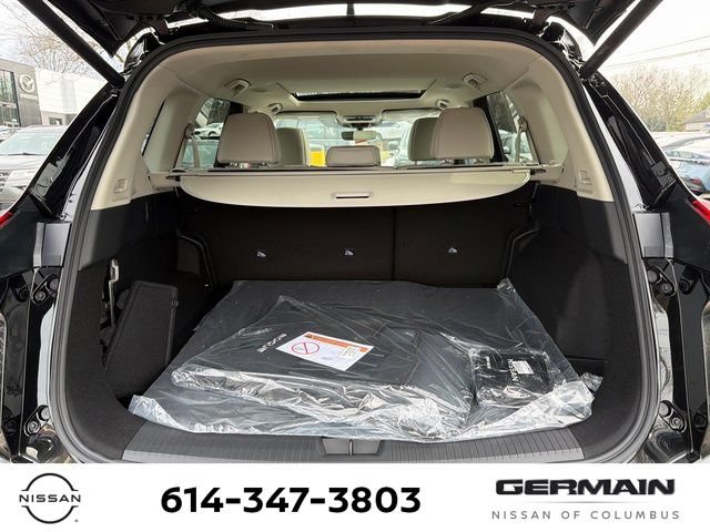 New 2026 Nissan Rogue Dark Armor AWD/4WD image 15