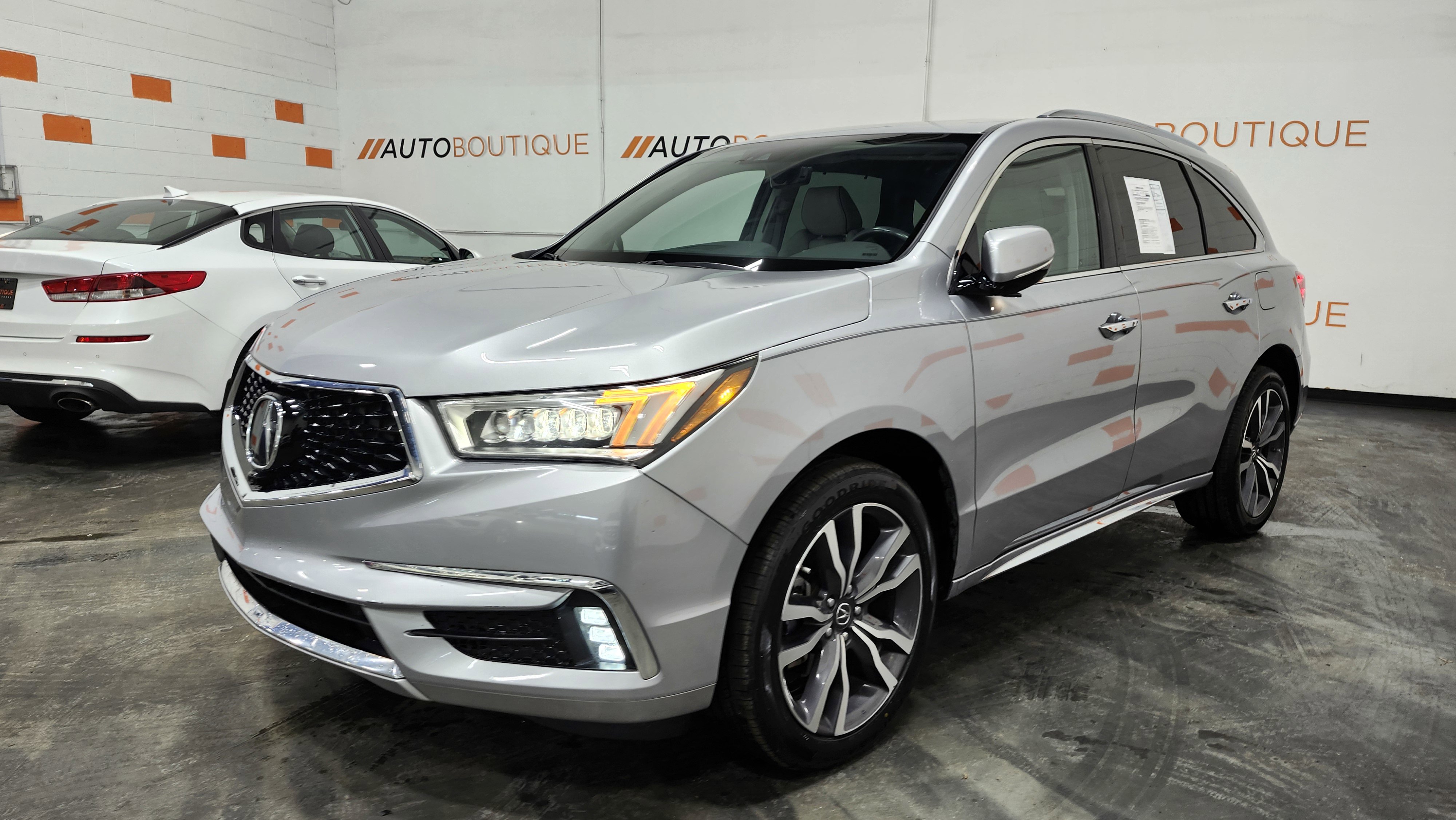 Used 2020 Acura MDX SH-AWD w/ Advance Package image 14