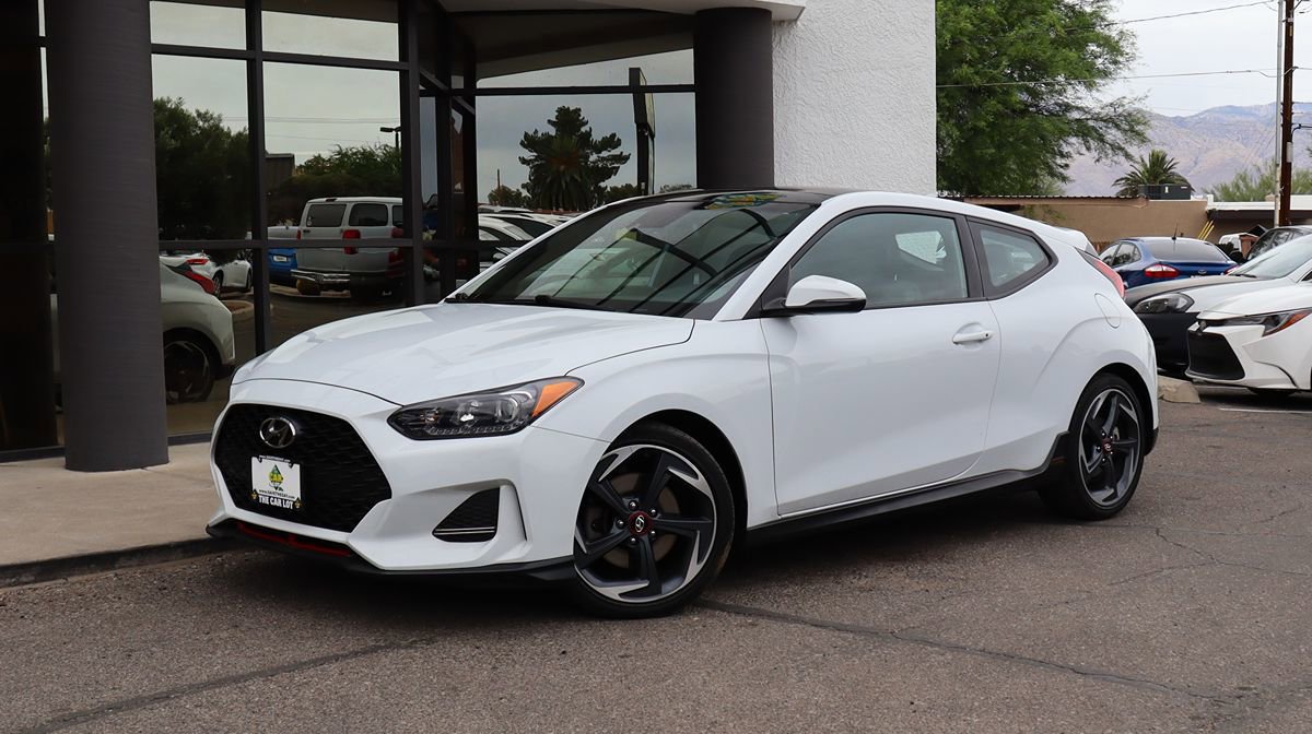 Used 2019 Hyundai Veloster Turbo FWD image 2