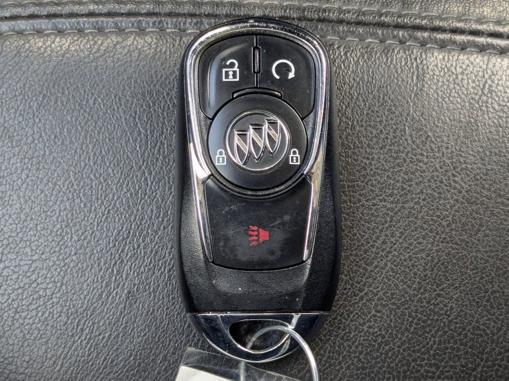 Used 2019 Buick Encore Essence w/ Safety Package II AWD/4WD image 37