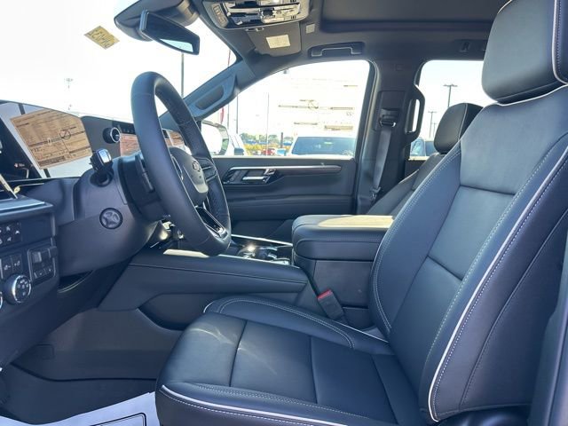 New 2026 Chevrolet Suburban Premier w/ Sun And Tow Package image 15