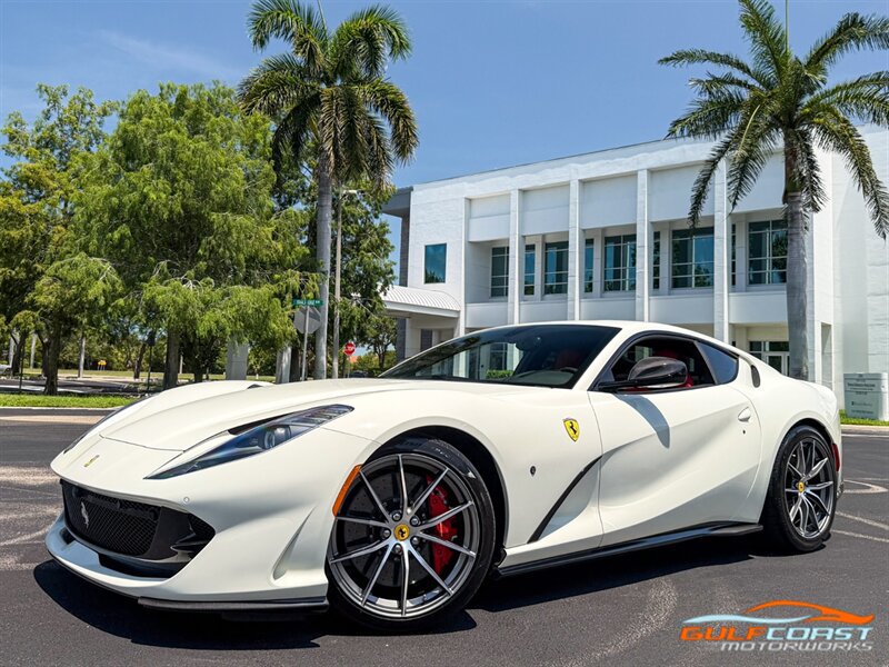 Used 2019 Ferrari 812 Superfast RWD image 10