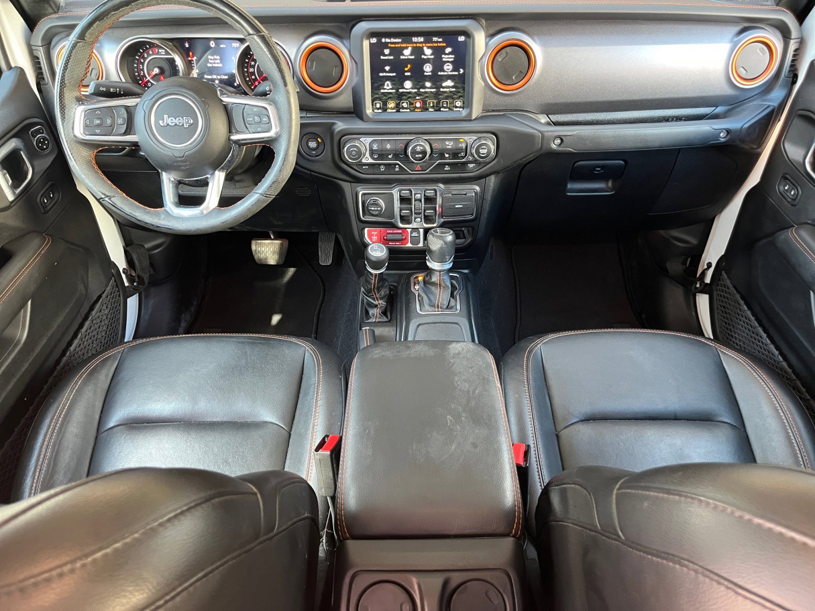 Used 2022 Jeep Gladiator Mojave w/ Cold Weather Group AWD/4WD image 16