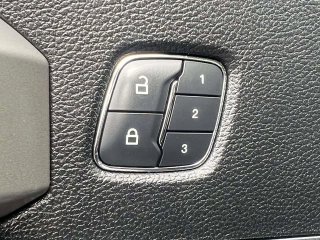 Used 2017 Ford F250 Lariat w/ Tow Technology Bundle image 22