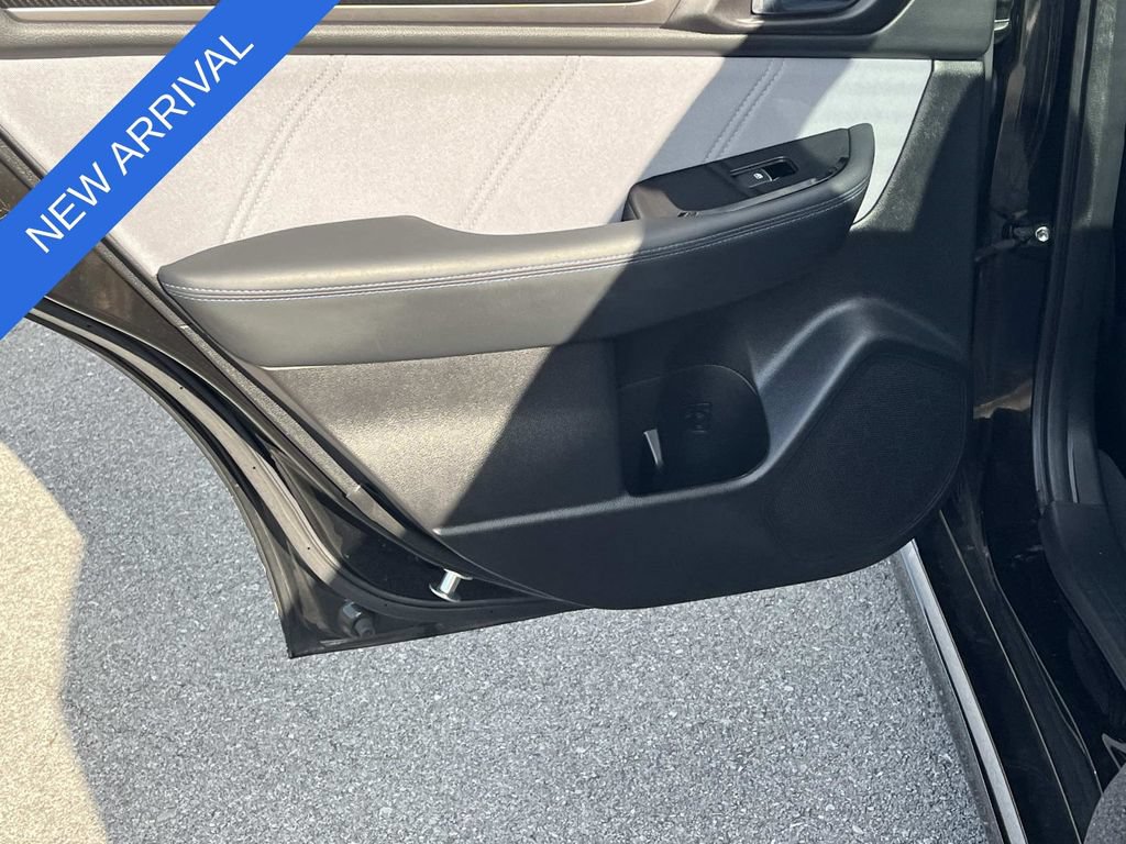 Used 2017 Subaru Legacy 2.5i Sport AWD/4WD image 19