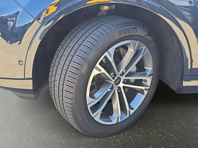 Certified 2026 Audi Q7 3.0T Premium w/ Convenience Plus Package AWD/4WD image 34