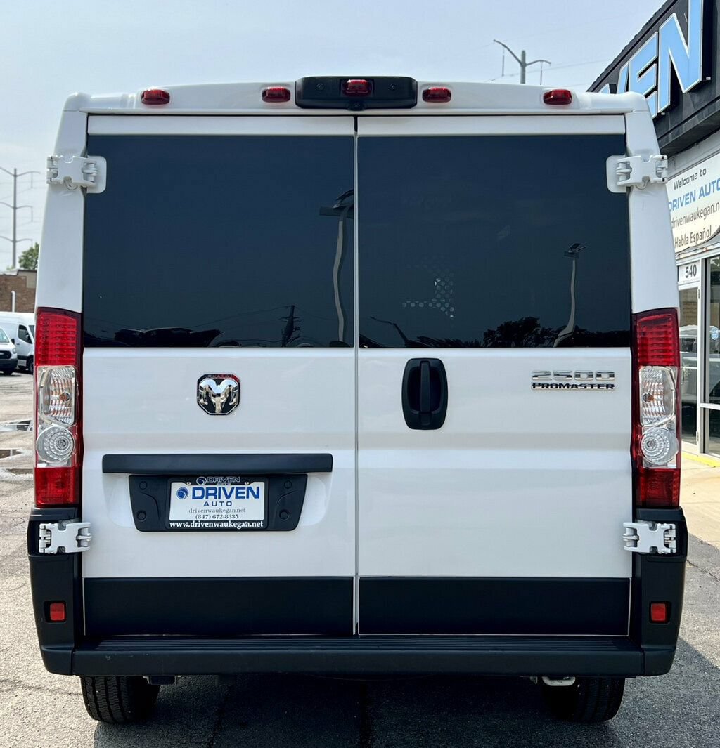 Used 2025 RAM ProMaster 2500 w/ U-Haul Equipment Group FWD image 4