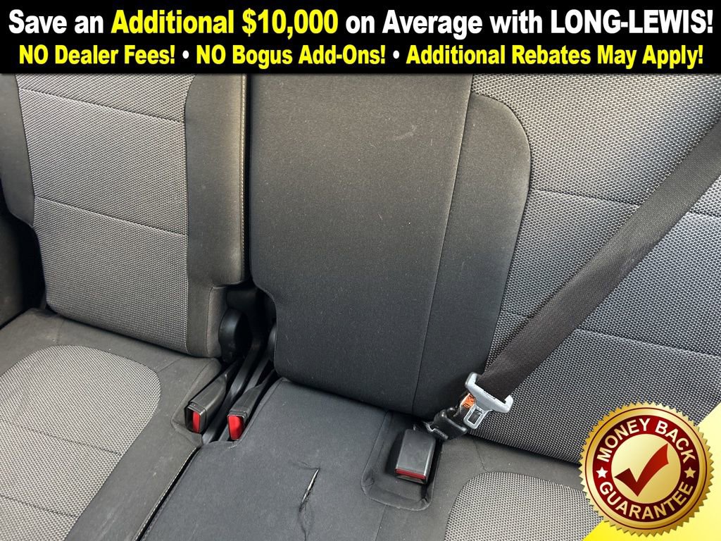 Used 2020 Chevrolet Traverse LT image 20