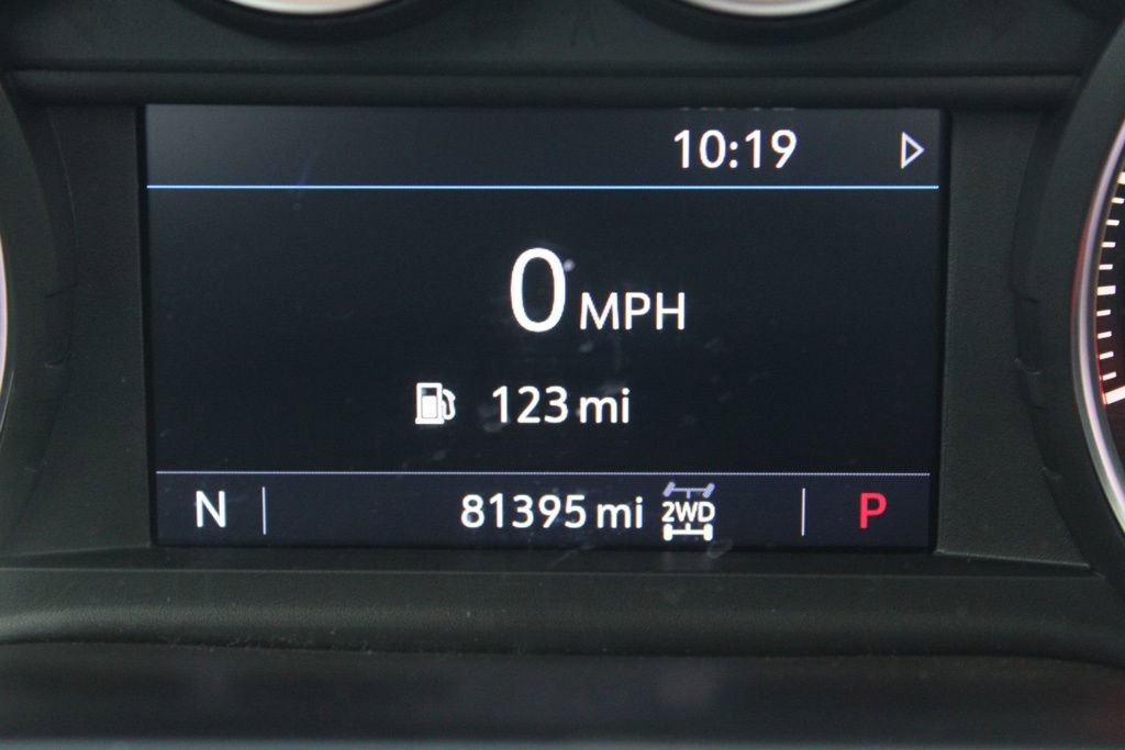 Used 2020 Chevrolet Silverado 1500 LT image 32