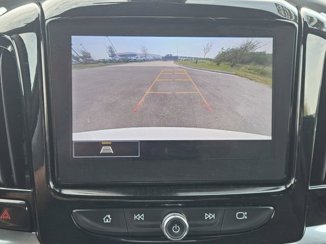 Used 2023 Chevrolet Traverse LT image 51
