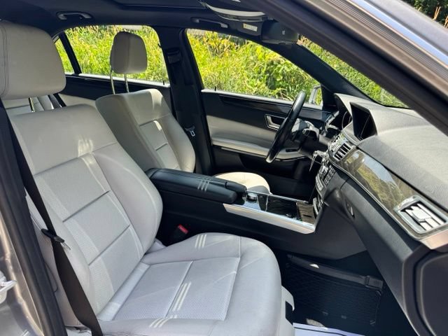 Used 2015 Mercedes-Benz E 350 4MATIC Sedan image 20