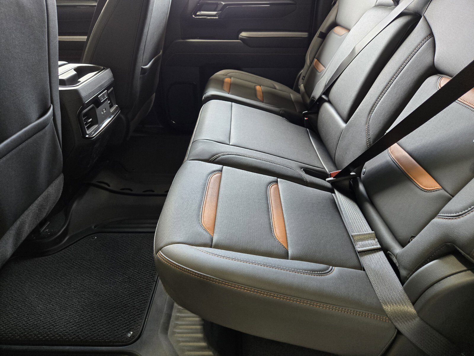 New 2025 GMC Sierra 1500 AT4 w/ AT4 Premium Package image 8