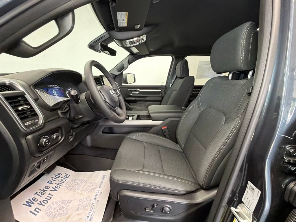 New 2026 RAM 1500 Big Horn AWD/4WD image 3