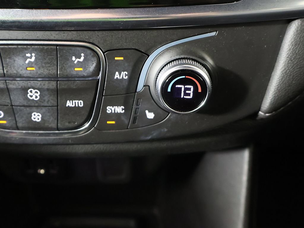 Used 2023 Chevrolet Traverse LT AWD/4WD image 48