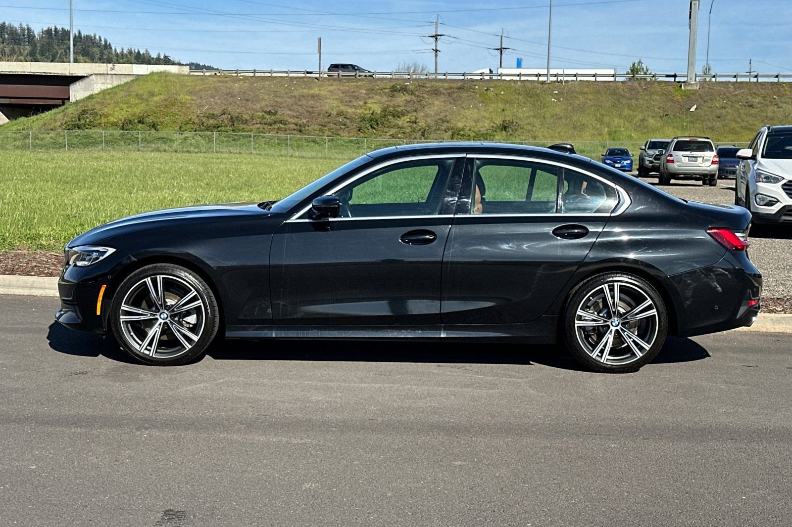 Used 2021 BMW 330i xDrive Sedan w/ Executive Package image 6