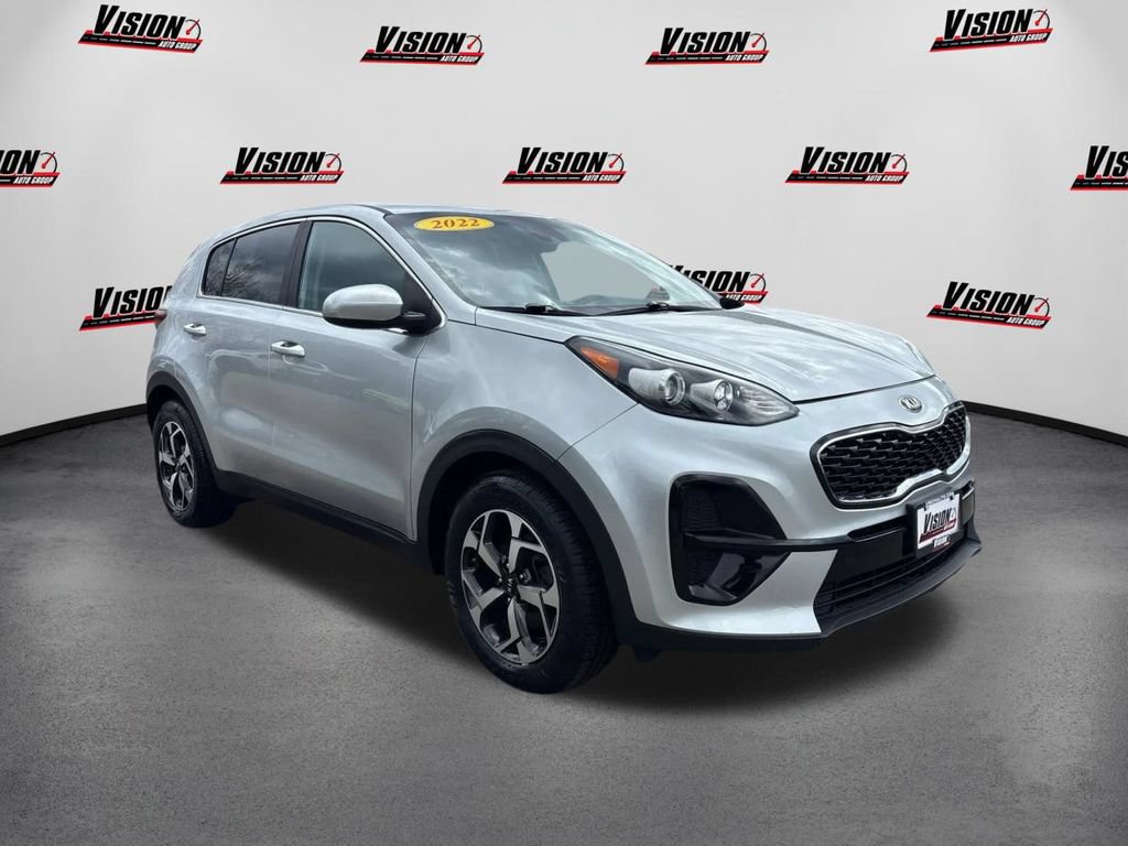 Used 2022 Kia Sportage LX FWD image 3