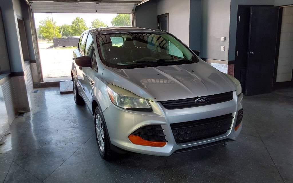 Used 2013 Ford Escape S FWD image 8