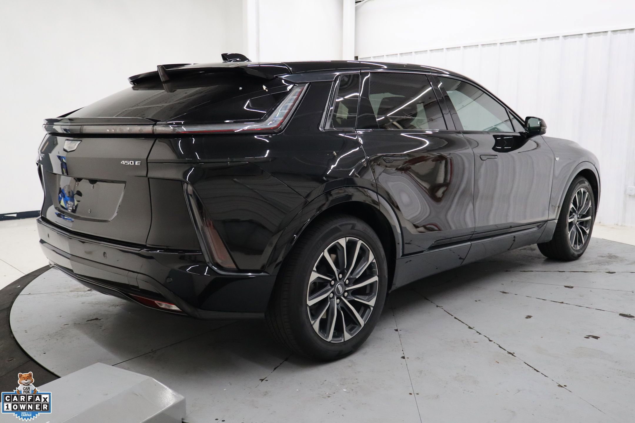 Used 2024 Cadillac Lyriq Sport image 4