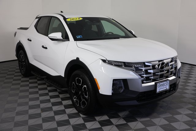 Certified 2024 Hyundai Santa Cruz SEL image 1