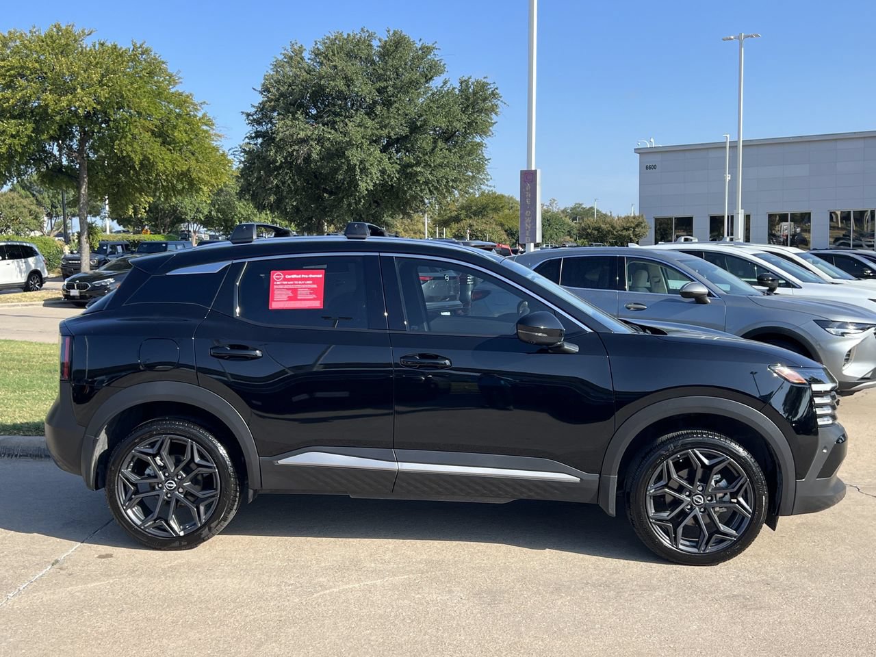 Certified 2026 Nissan Kicks SR w/ SR Premium Package FWD image 3