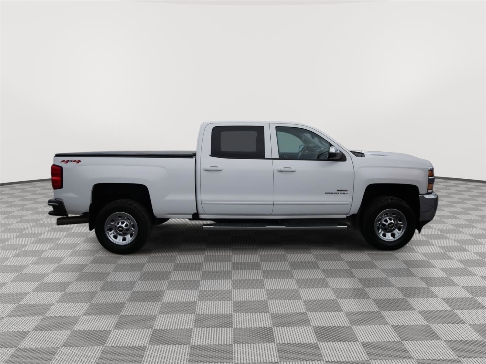 Used 2019 Chevrolet Silverado 2500 LT AWD/4WD image 7