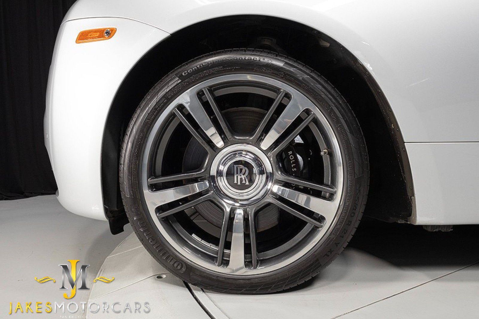 Used 2016 Rolls-Royce Wraith RWD image 62