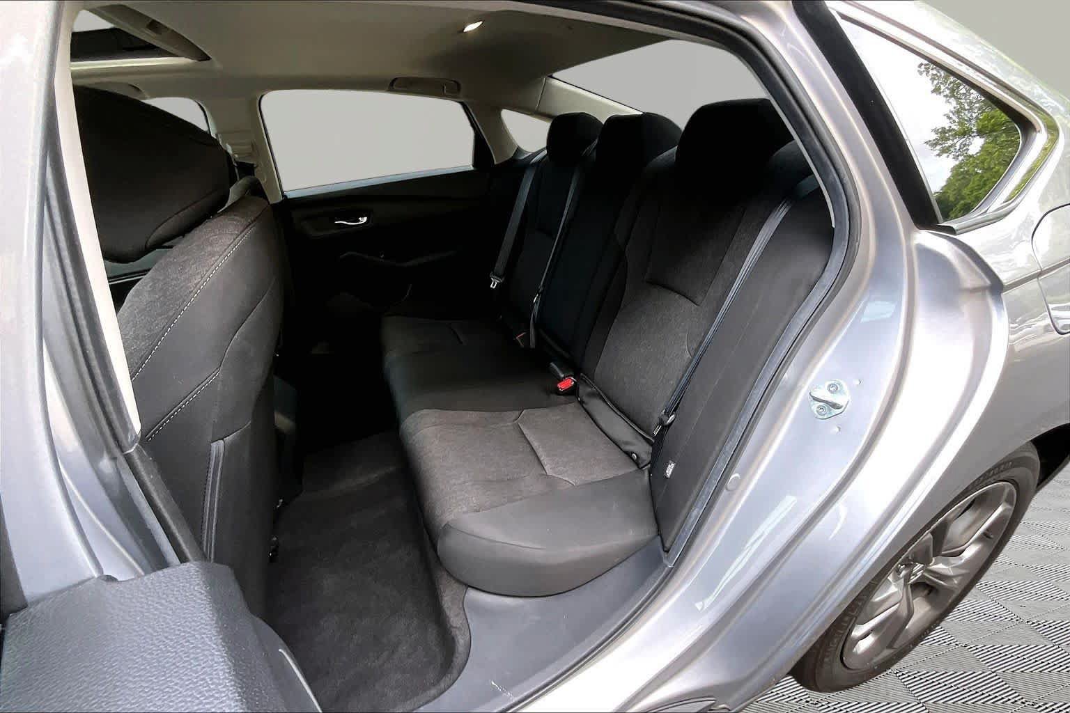 Used 2024 Honda Accord EX image 21