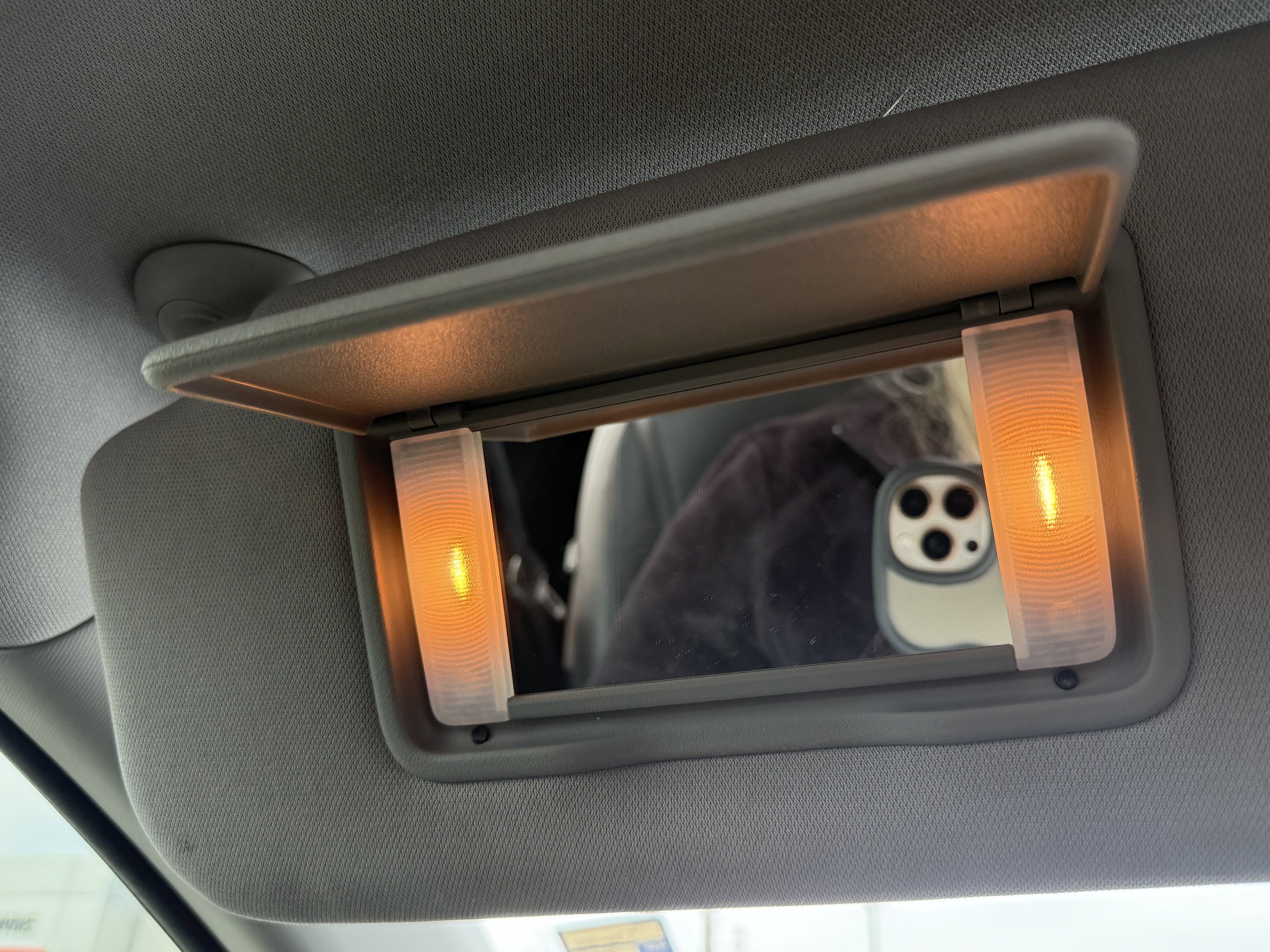 Used 2018 Honda Odyssey Elite image 47