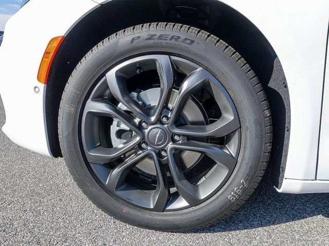 New 2026 Chrysler Pacifica Select image 11