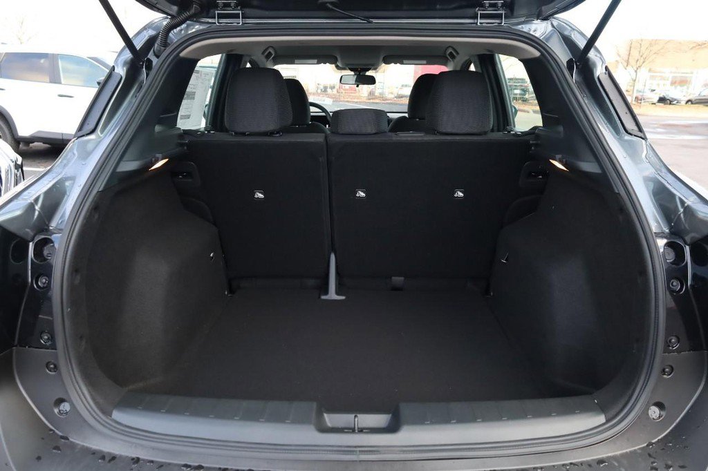 New 2026 Nissan Kicks S image 7