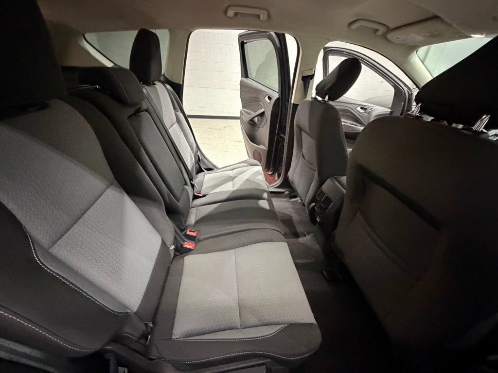 Used 2019 Ford Escape SE image 26