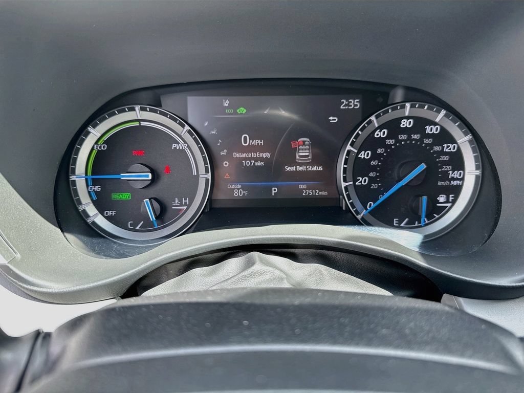 Used 2021 Toyota Highlander XLE AWD/4WD image 12