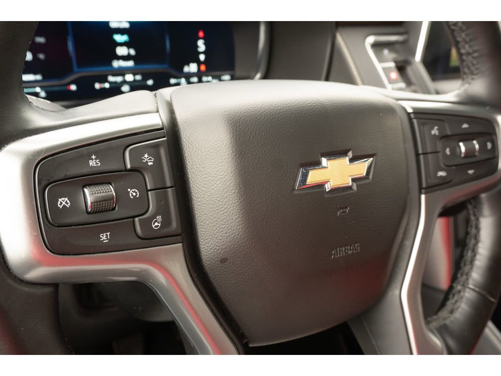 Used 2024 Chevrolet Suburban Premier AWD/4WD image 30