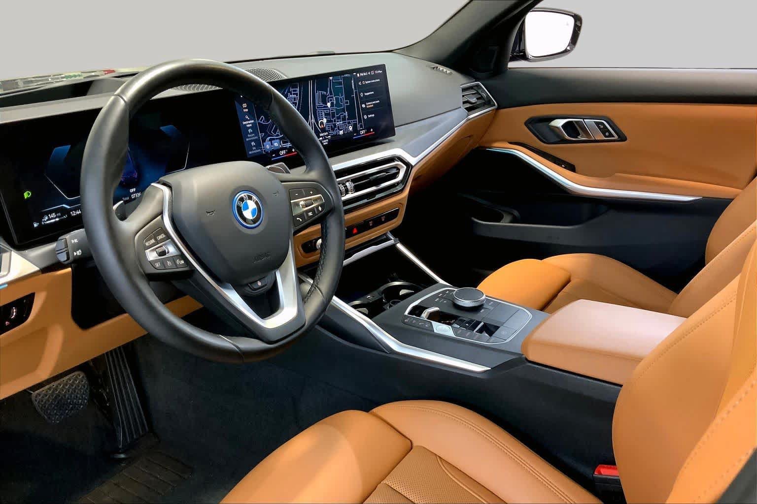 Certified 2023 BMW 330e xDrive w/ Premium Package AWD/4WD image 17
