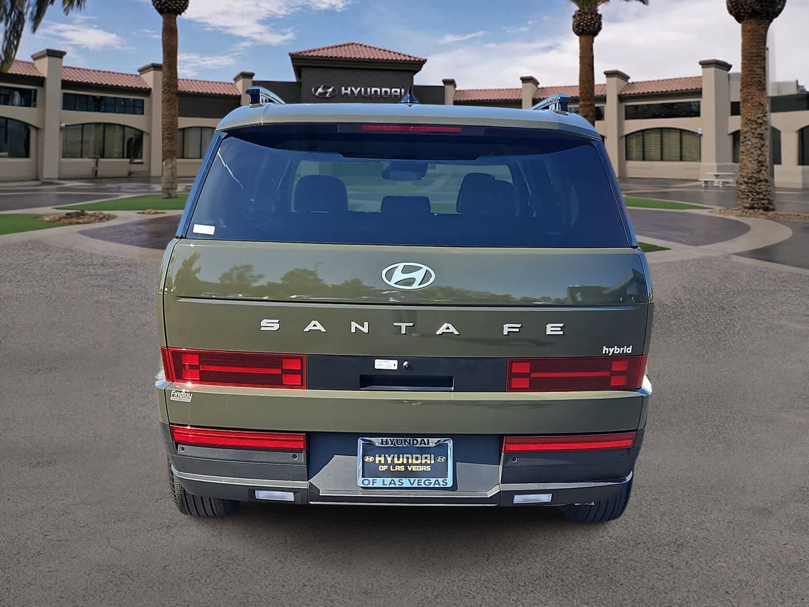 Used 2025 Hyundai Santa Fe SEL FWD image 8