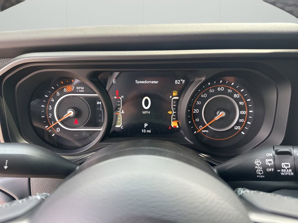 New 2025 Jeep Wrangler Unlimited Rubicon w/ Safety Group image 38