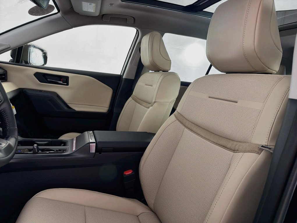 New 2026 Toyota RAV4 Limited AWD/4WD image 32