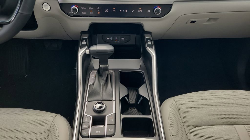 New 2026 Kia Sorento S w/ S Panoramic Sunroof Package FWD image 23