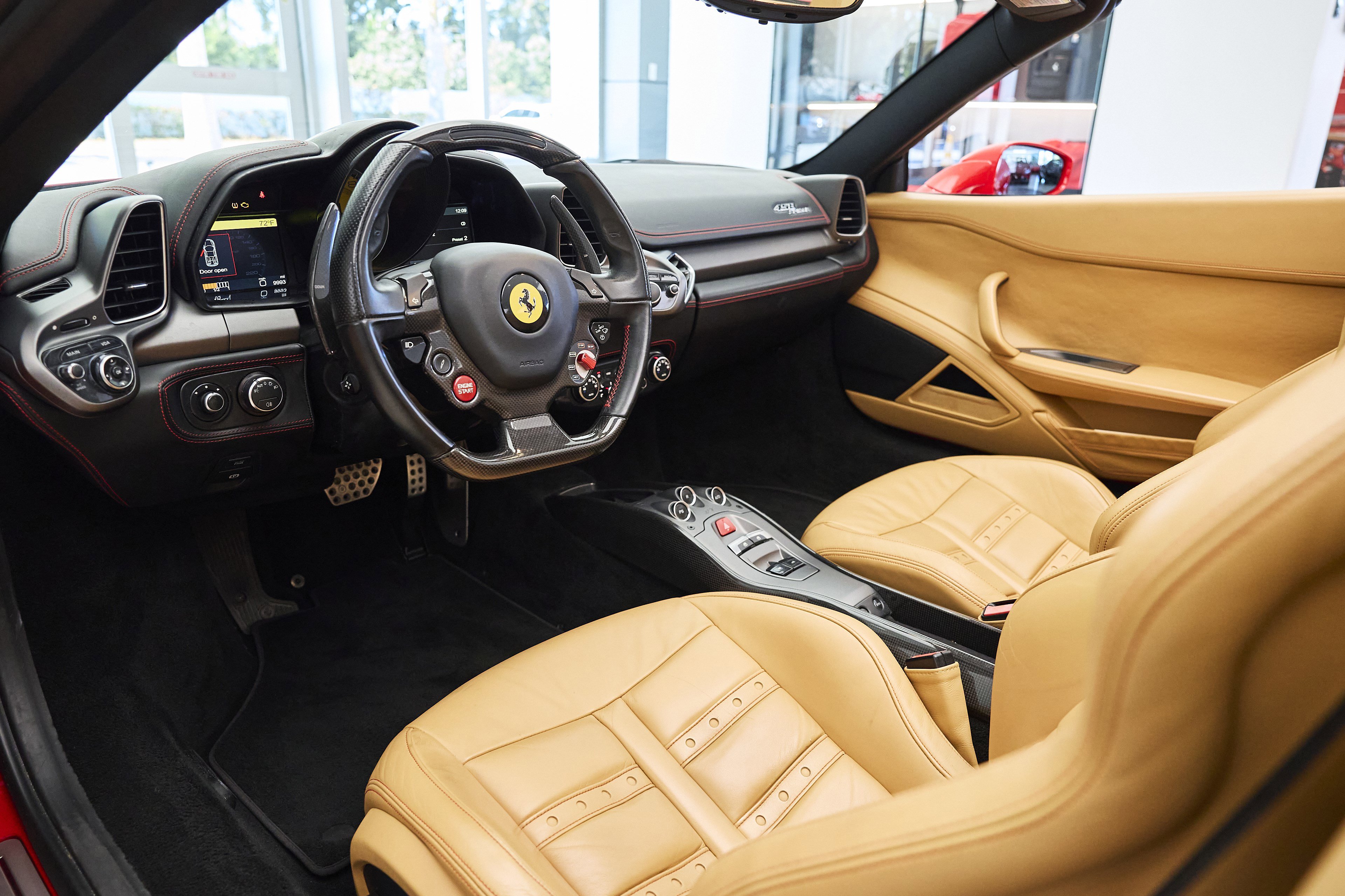 Used 2014 Ferrari 458 Spider image 9