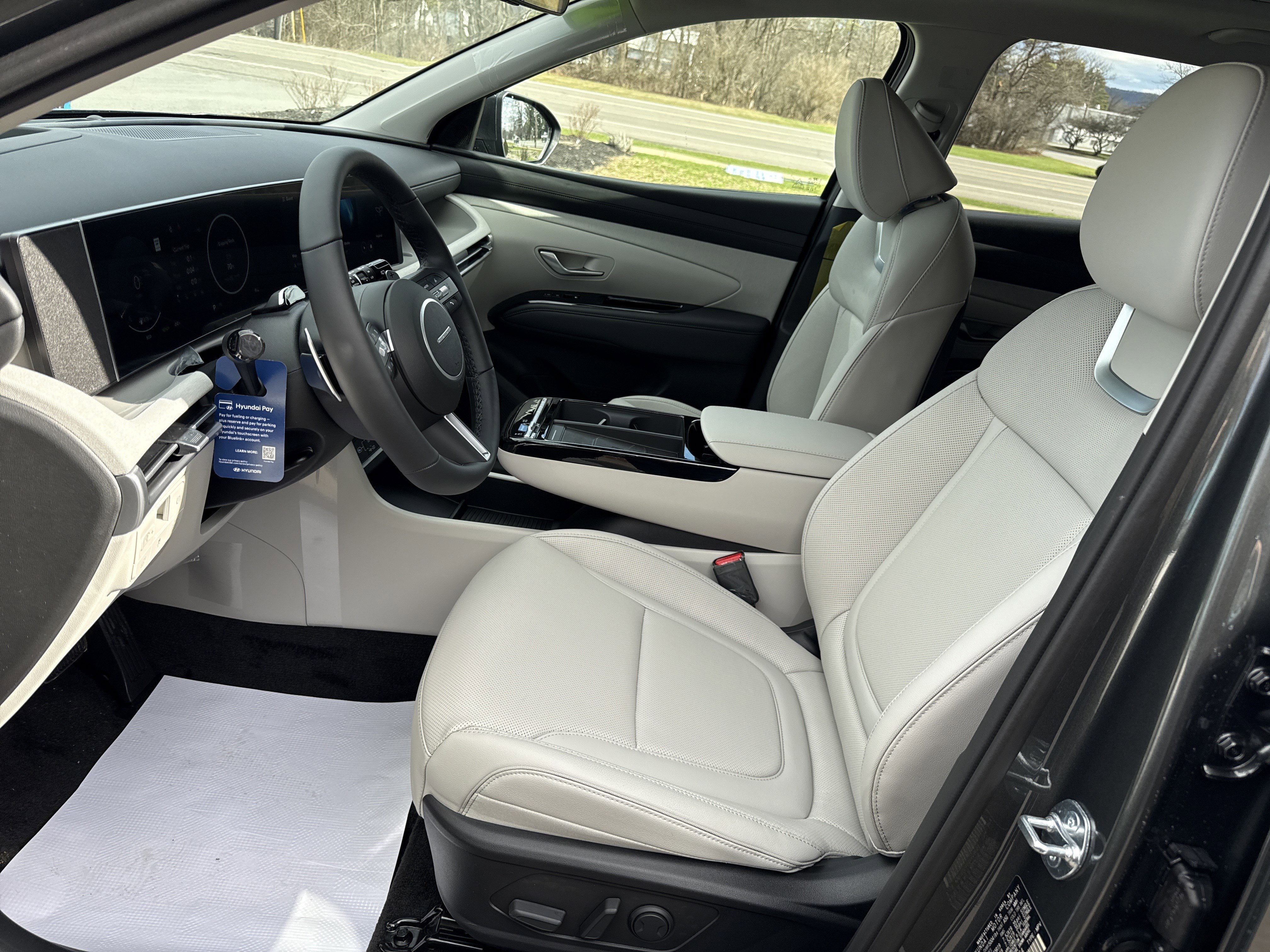 New 2026 Hyundai Tucson Limited image 12