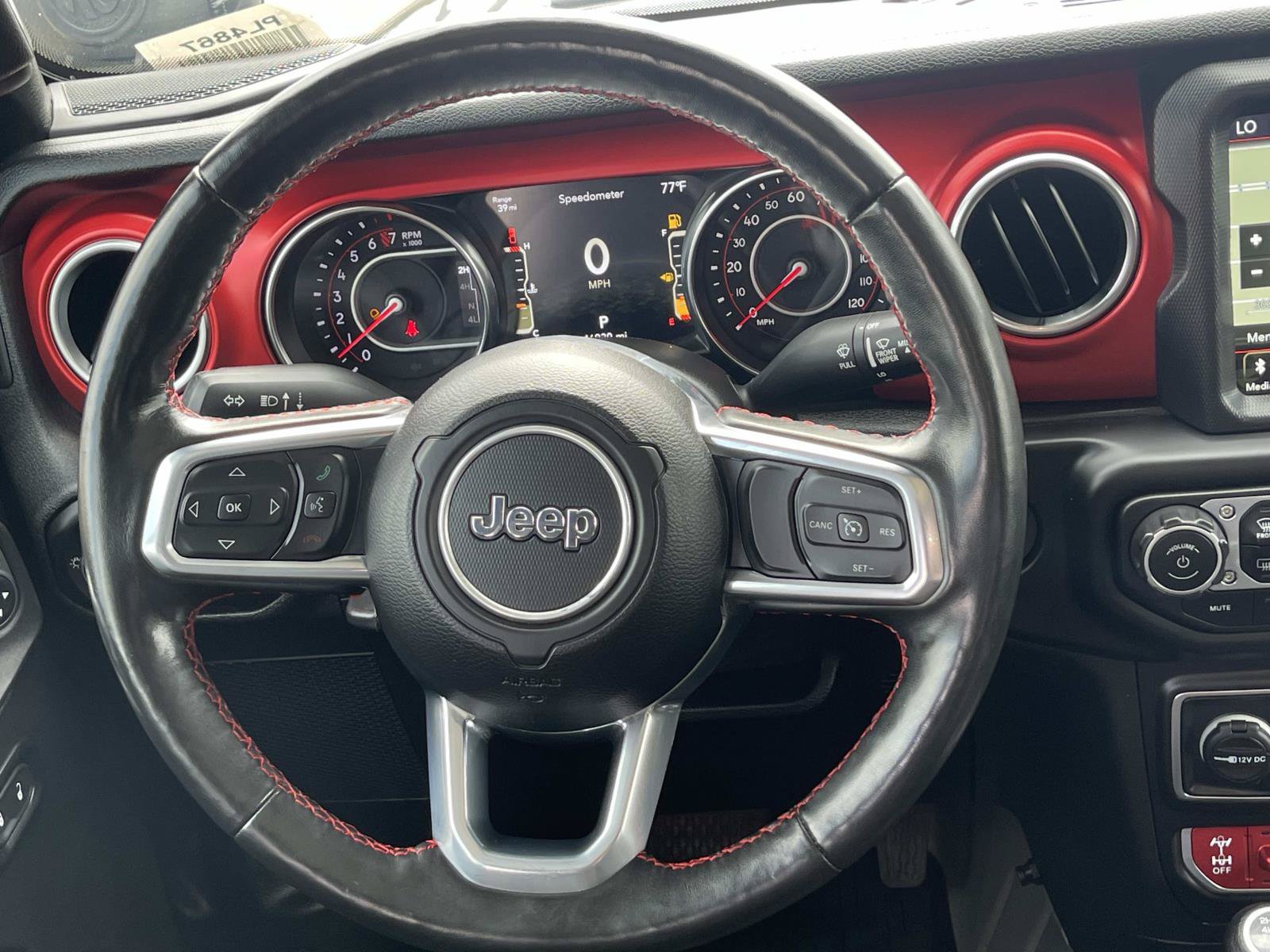 Used 2021 Jeep Gladiator Rubicon AWD/4WD image 8