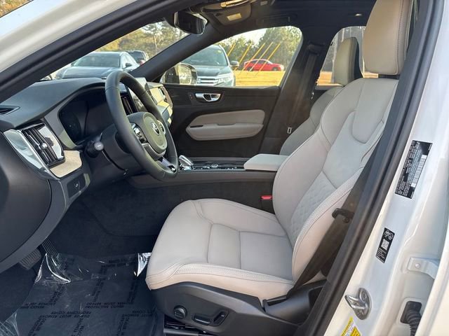 Used 2026 Volvo XC60 B5 Plus w/ Protection Package Premier image 12