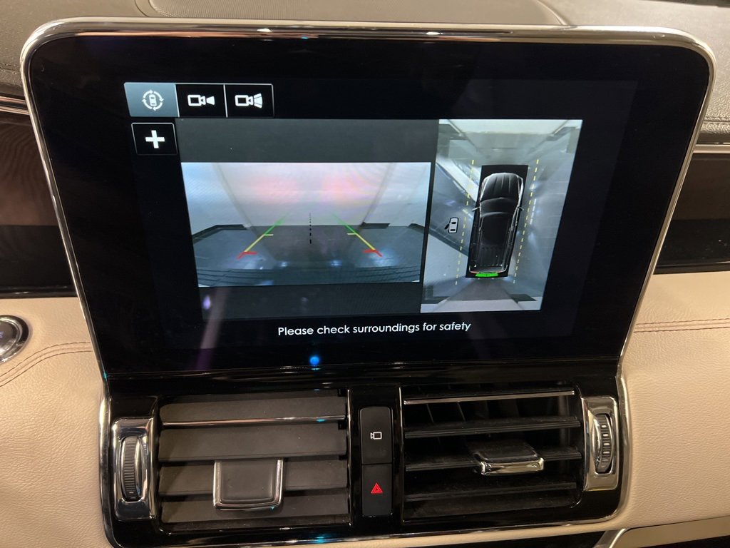 Used 2018 Lincoln Navigator L Reserve w/ Technology Package image 13