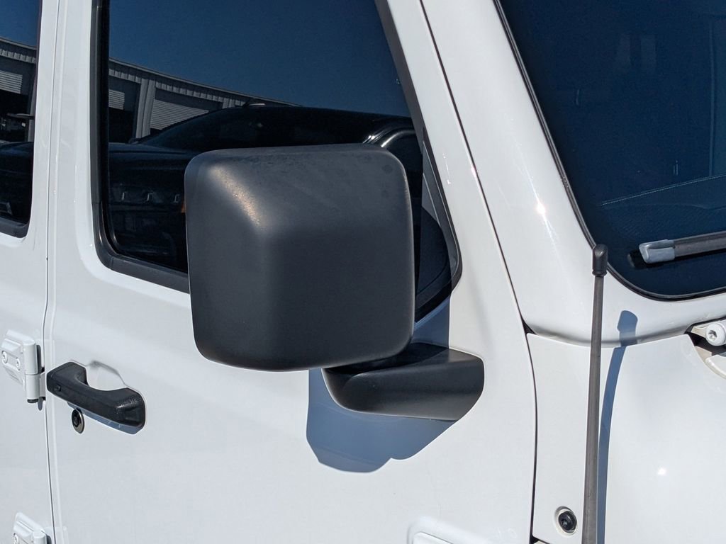 Used 2021 Jeep Wrangler Unlimited Sahara image 10