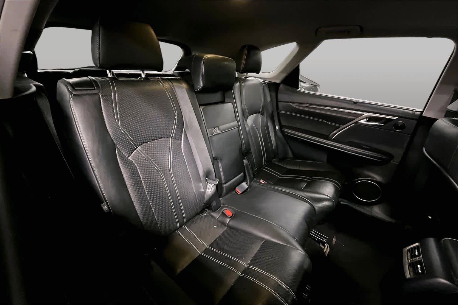 Used 2018 Lexus RX 350L Luxury w/ Accessory Package FWD image 20
