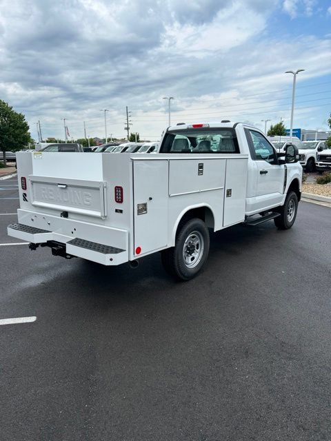 New 2026 Ford F250 XL w/ XL Chrome Package AWD/4WD image 3