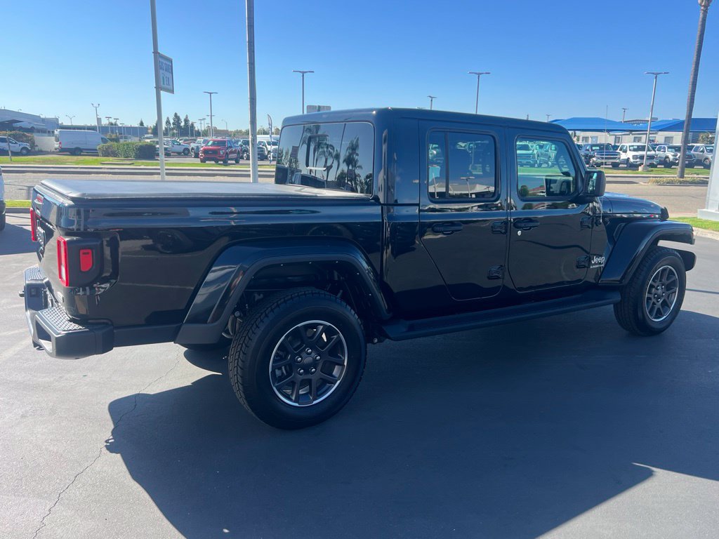 Used 2022 Jeep Gladiator Overland w/ Popular Equipment Package AWD/4WD image 11