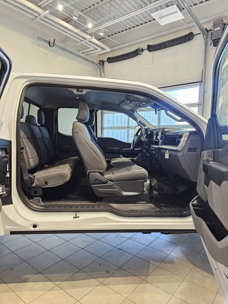 New 2026 Ford F250 XL w/ Snow Plow Prep Package image 31