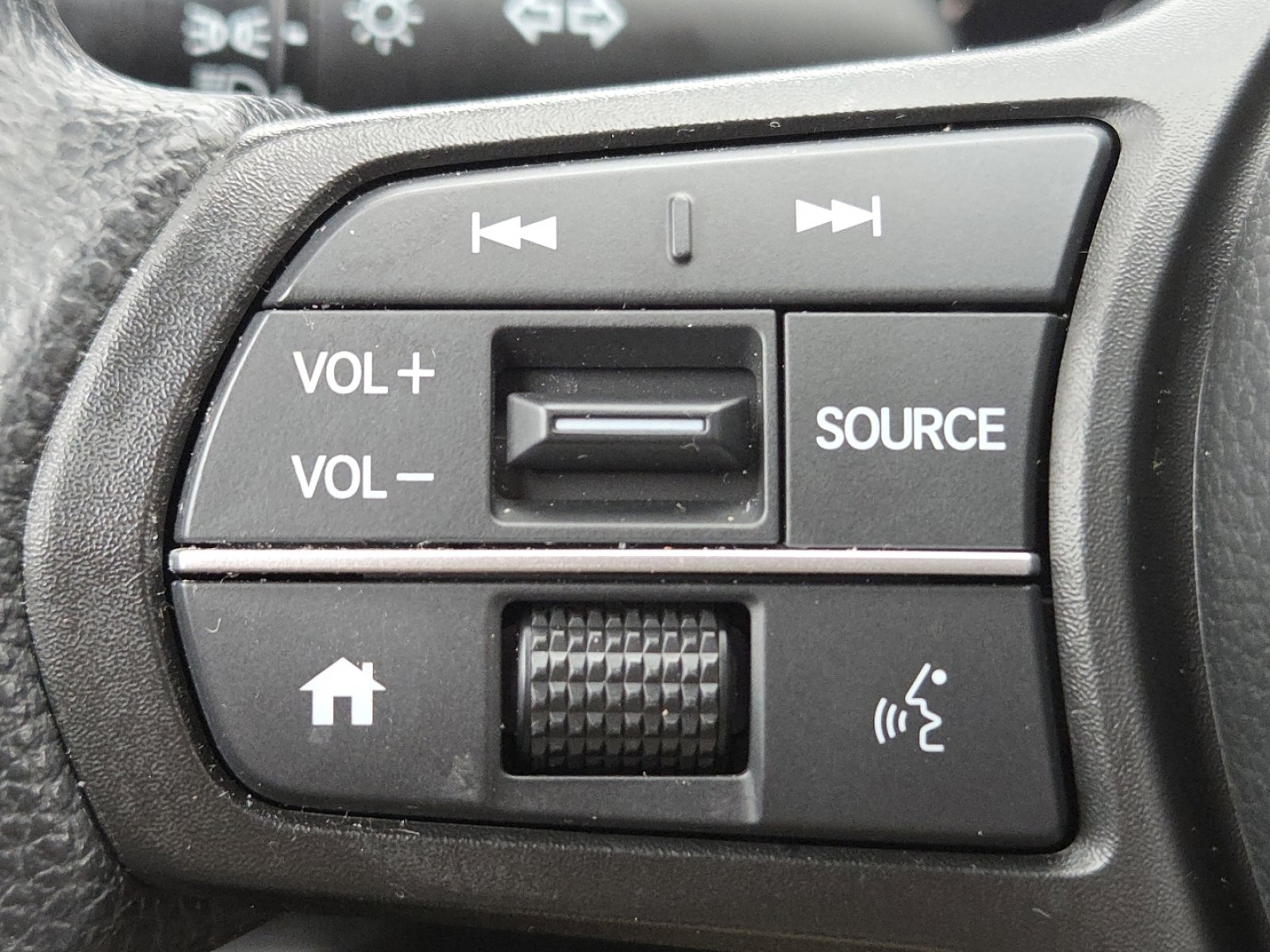 Certified 2023 Honda HR-V LX image 31