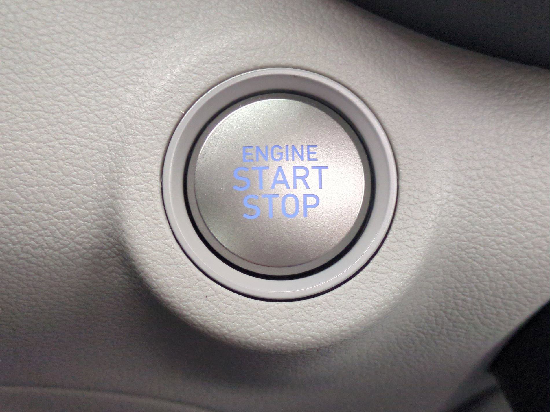 New 2026 Hyundai Venue SEL FWD image 25